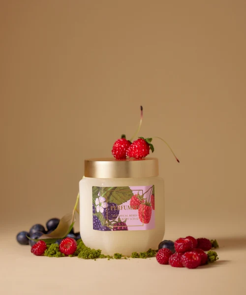 Plu Perfumed Sugar Body Scrub Botanical Berry with Silver Spoon product image