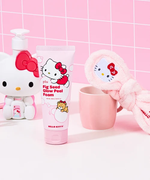 Plu Sanrio Hello Kitty Fig Seed Glow Peel Foam + Cleansing Band product image