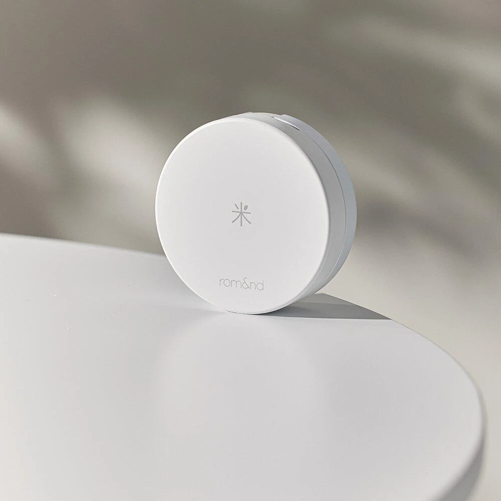 rom&nd Back Me Tone Up Sun Cushion product image